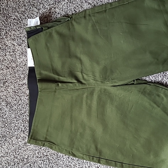 Old Navy Ankle length pants - Picture 2 of 9